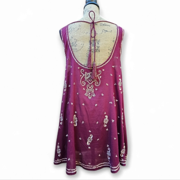 Free People Beaded Holiday Dress , Maroon Color ,Gold , Size M - Picture 4 of 7